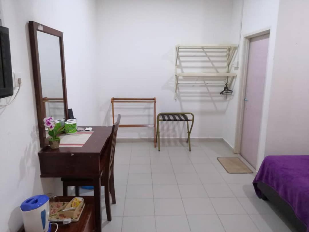 Huda Inn Pantai Cenang  Extérieur photo